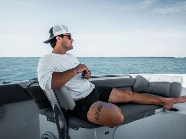 Slide: The Image of Wellcraft fisherman 223 2026 - 7