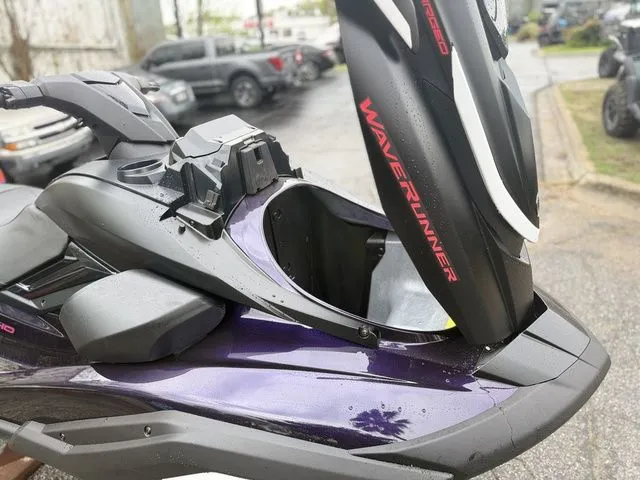 Slide: The Image of Yamaha FX SVHO w/ Audio 2026 - 11