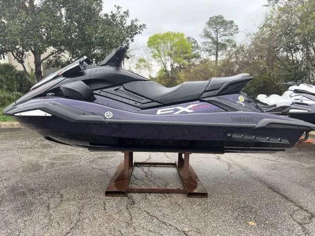 Slide: The Image of Yamaha FX SVHO w/ Audio 2026 - 5