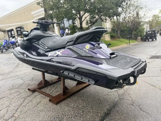 Slide: The Image of Yamaha FX SVHO w/ Audio 2026 - 6