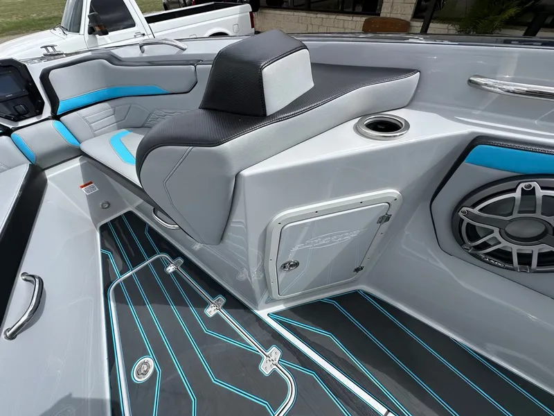 Slide: The Image of Sunsation 32 CCX 2024 - 25