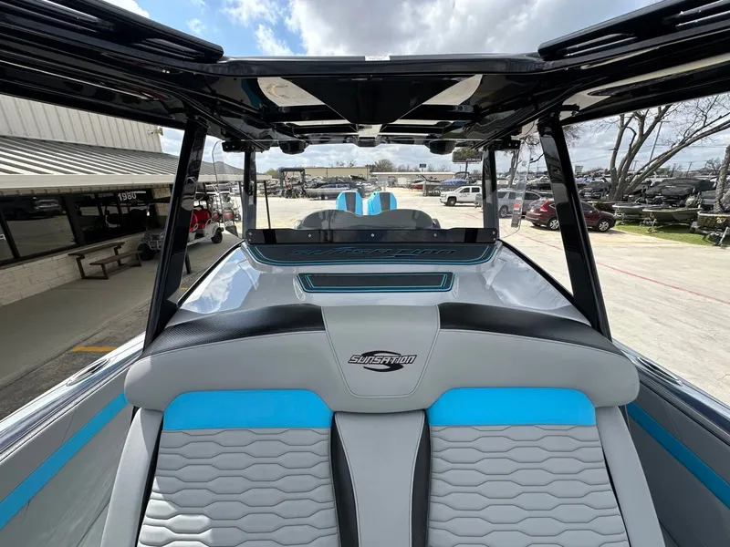 Slide: The Image of Sunsation 32 CCX 2024 - 29