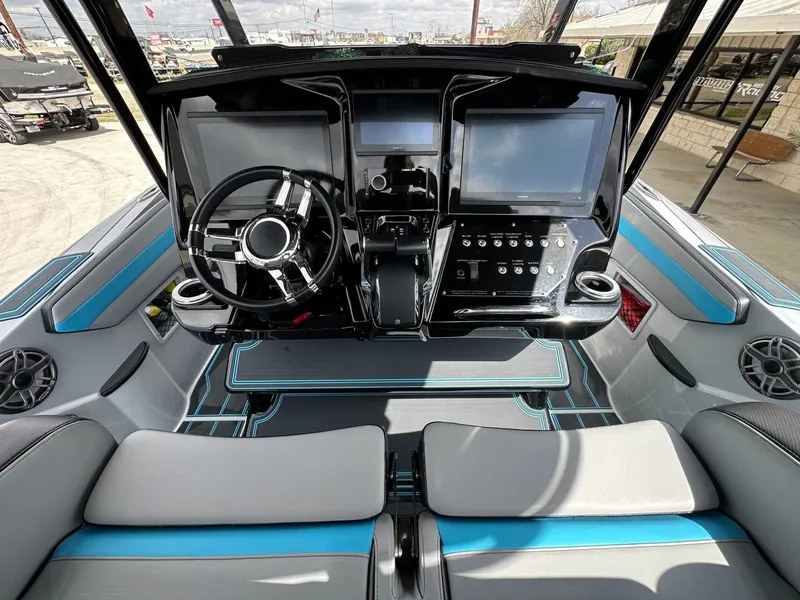 Slide: The Image of Sunsation 32 CCX 2024 - 36