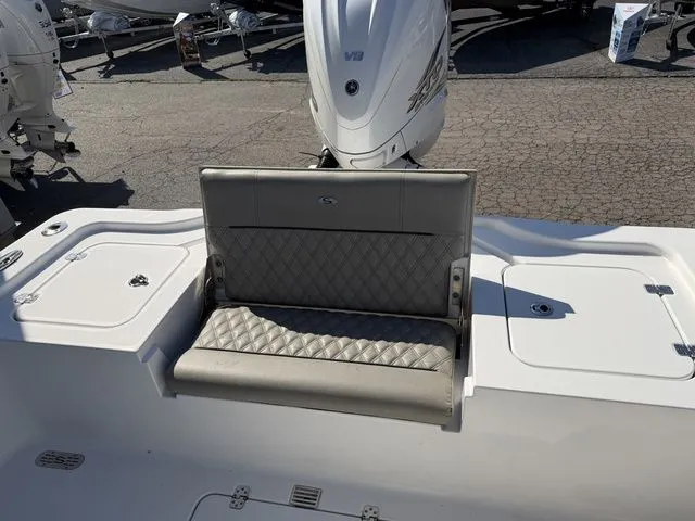 Slide: The Image of Sportsman Masters 267OE Bay Boat 2021 - 14