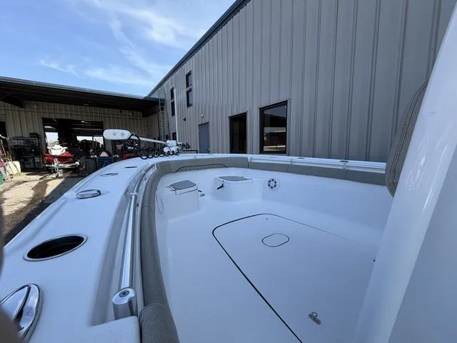 Slide: The Image of Sportsman Masters 267OE Bay Boat 2021 - 8