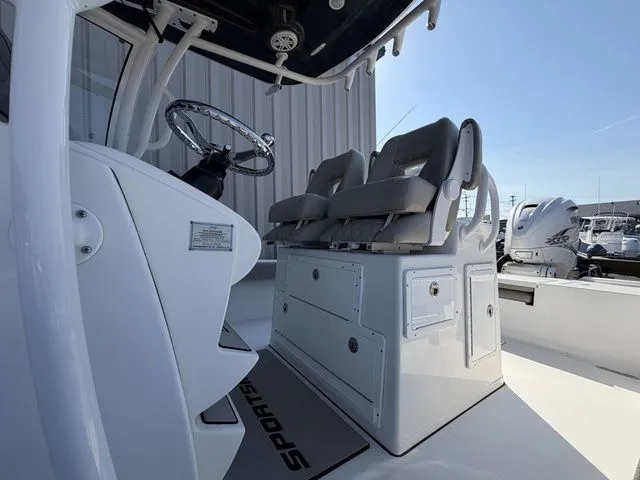 Slide: The Image of Sportsman Masters 267OE Bay Boat 2021 - 9