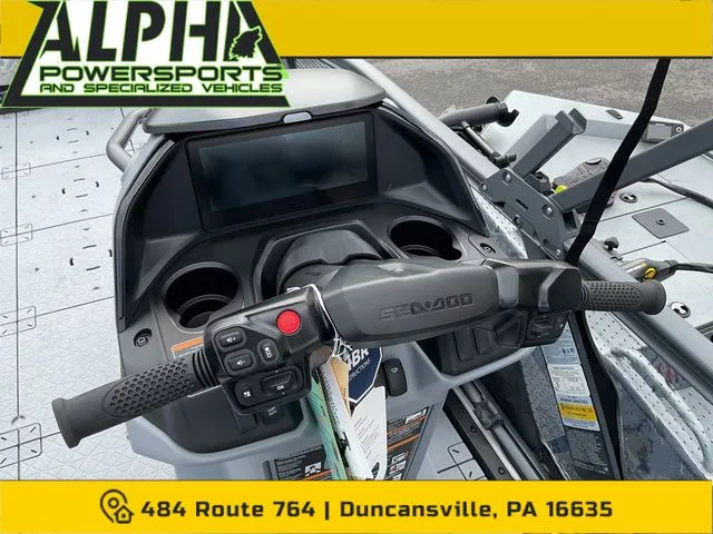 Slide: The Image of Sea-Doo Switch Sport 18Ft 300 2026 - 5