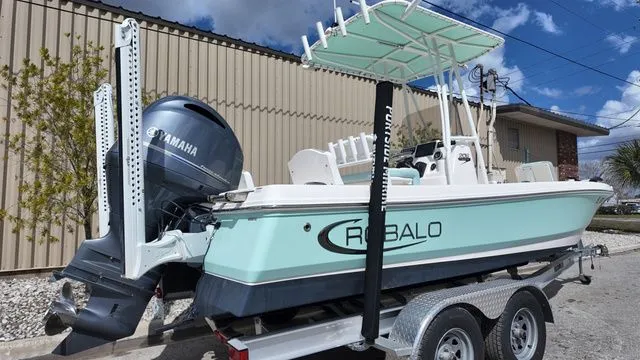 Slide: The Image of Robalo 206 Cayman 2023 - 14