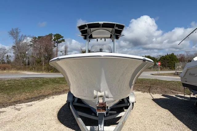 Slide: The Image of 2015 Sportsman Heritage 211 Center Console boat on trailer, front view. - 5