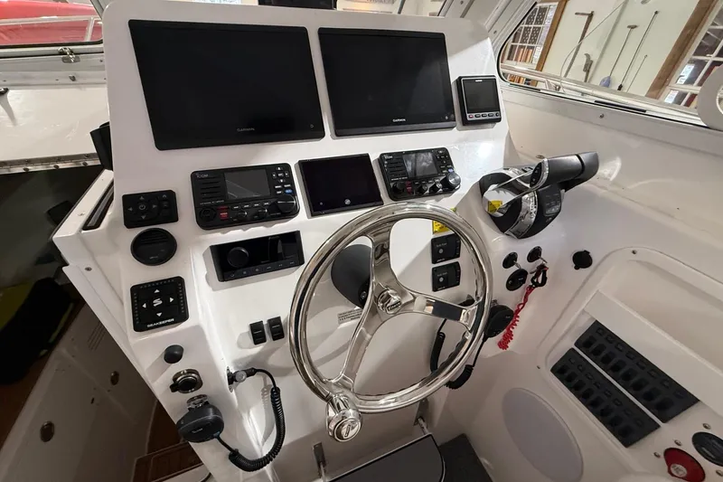 Slide: The Image of NorthCoast 255 HT - 12