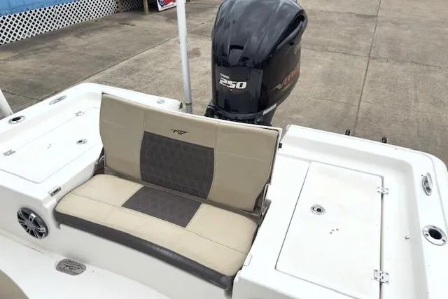 Slide: The Image of 2019 Tidewater 2410 Bay Max boat with Yamaha 250 engine and cushioned seating. - 6