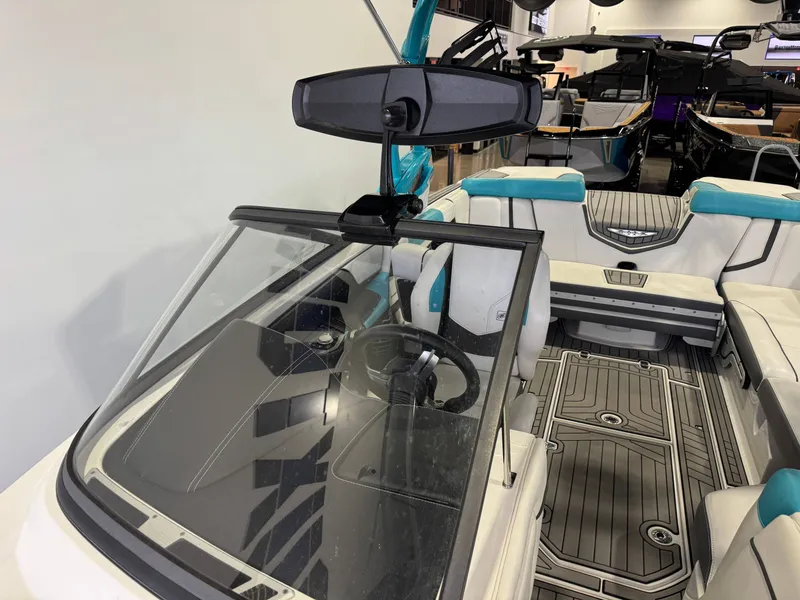 Slide: The Image of Nautique Super Air Nautique G23 2016 - 19