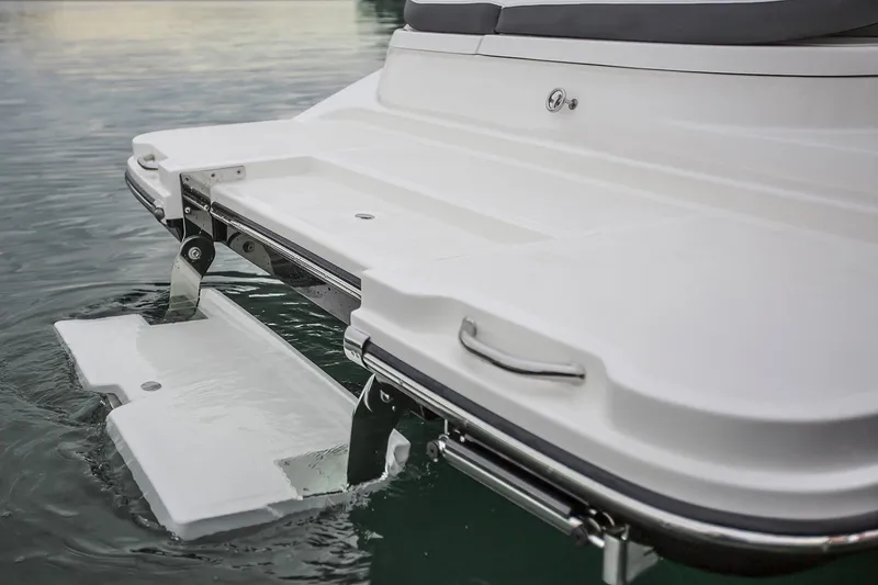 Slide: The Image of Manufacturer Provided Image: 2018 Sea Ray SDX 270 swim platform with retractable ladder. - 11