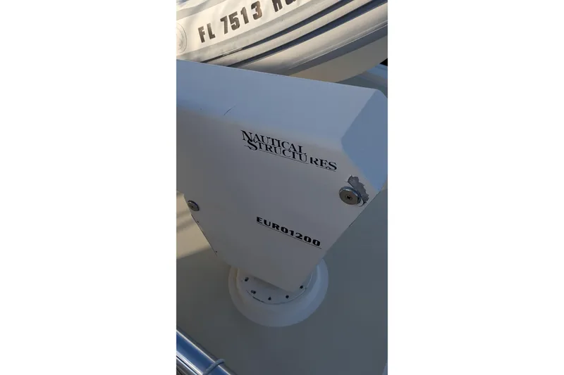 Slide: The Image of 2005 Kadey-Krogen Pilothouse detail with Nautical Structures Euro1200 component. - 59