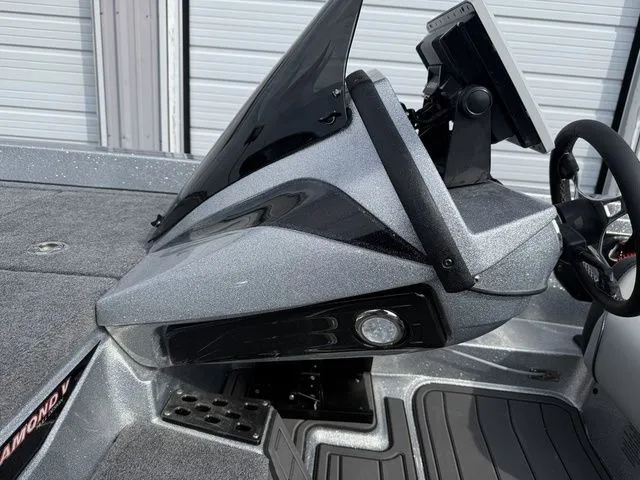 Slide: The Image of Phoenix Bass Boat 921 Elite X 2026 - 18