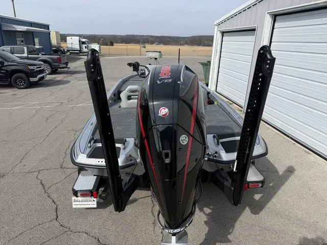 Slide: The Image of Phoenix Bass Boat 921 Elite X 2026 - 5