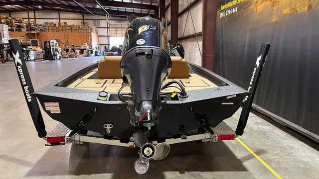 Slide: The Image of Xpress H18 W/Yamaha 115 "SHO" 2026 - 4