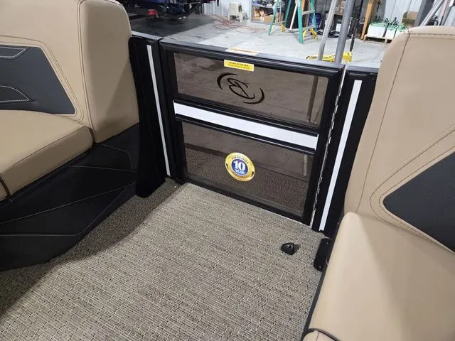 Slide: The Image of Barletta Cabrio 24UE 2026 - 30