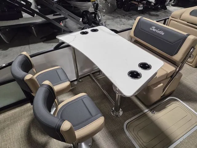 Slide: The Image of Barletta Cabrio 24UE 2026 - 9