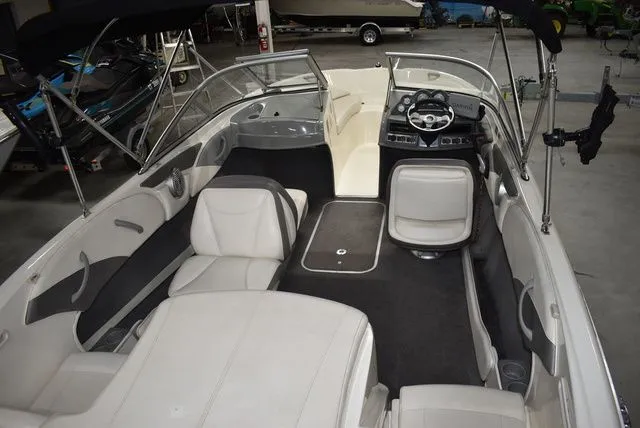 Slide: The Image of Bayliner 185 Bowrider 2010 - 19