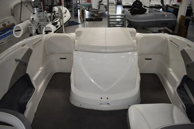 Slide: The Image of Bayliner 185 Bowrider 2010 - 21