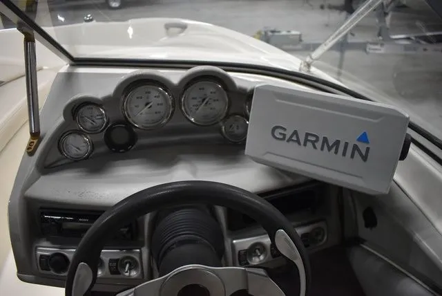 Slide: The Image of Bayliner 185 Bowrider 2010 - 40