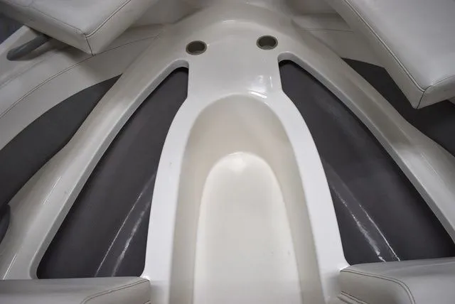 Slide: The Image of Bayliner 185 Bowrider 2010 - 48