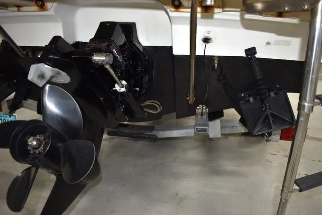 Slide: The Image of Bayliner 185 Bowrider 2010 - 53