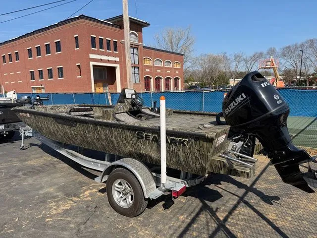 The Image of SeaArk Shadow 19V 2024 - 1