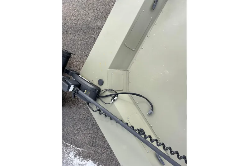 Slide: The Image of Close-up of Tracker Grizzly 1860 CC boat deck, 2021 model. - 20