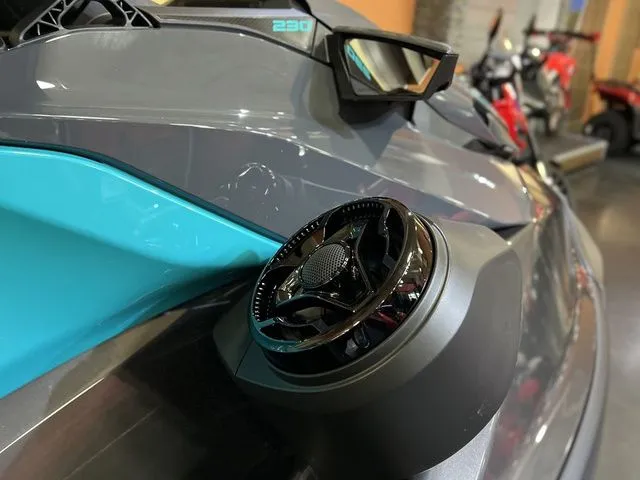 Slide: The Image of Sea-Doo GTR 230 2026 - 12