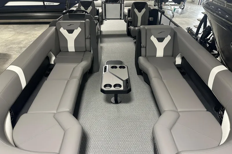 Slide: The Image of 2026 Evotti 525QL boat with Mercury engine, featuring spacious deck and modern design. - 17