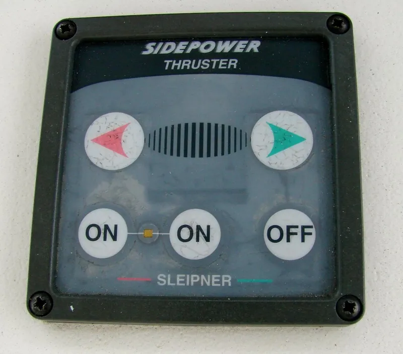 Slide: The Image of Sidepower thruster control on Mainship Pilot 34, year 2000. - 31