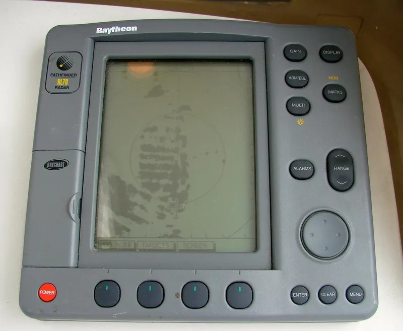 Slide: The Image of Raytheon radar display on Mainship Pilot 34, year 2000. - 36