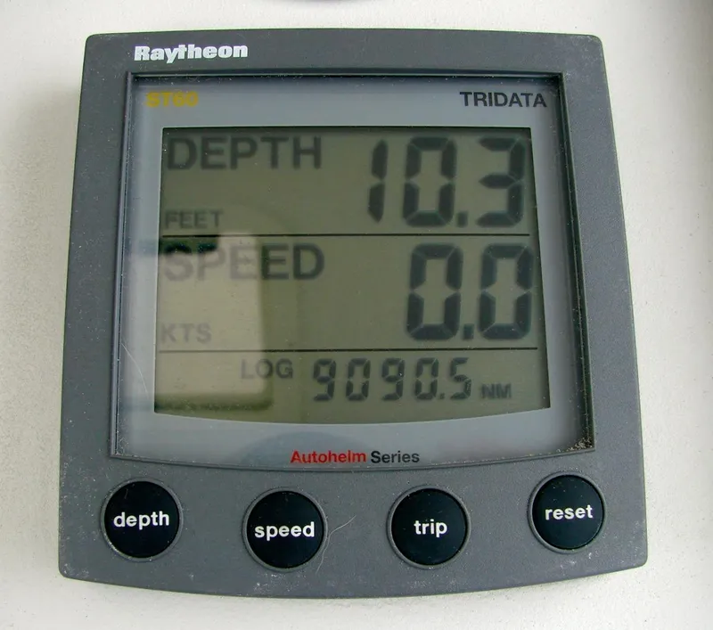 Slide: The Image of Raytheon Tridata display on Mainship Pilot 34, 2000. - 37