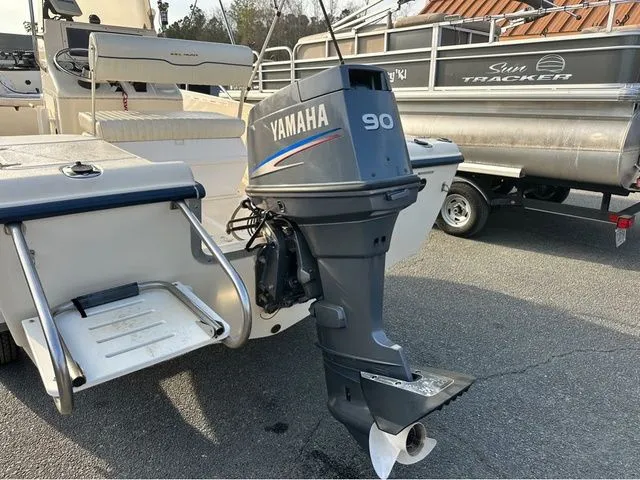 Slide: The Image of Sea Hunt Triton 172 2003 - 5