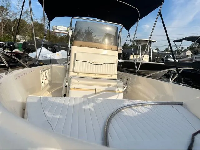 Slide: The Image of Sea Hunt Triton 172 2003 - 8