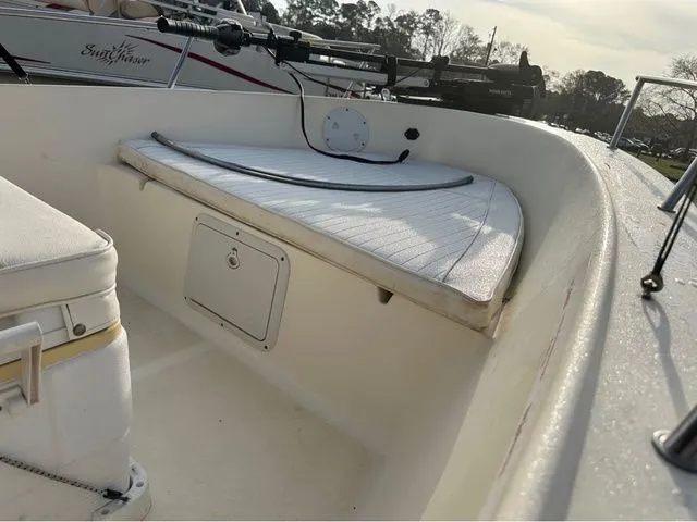 Slide: The Image of Sea Hunt Triton 172 2003 - 9