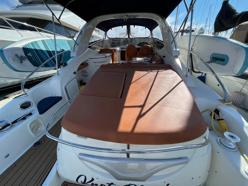 Slide: The Image of 2004 Cranchi Endurance 41 yacht with sunbed and cockpit. - 16