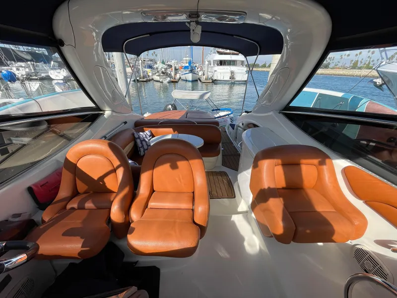 Slide: The Image of Interior of a 2004 Cranchi Endurance 41 yacht with leather seats. - 26