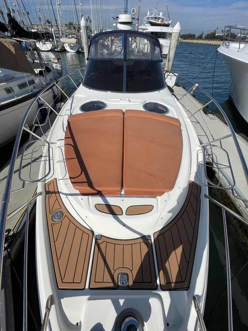 Slide: The Image of 2004 Cranchi Endurance 41 boat docked at marina. - 31