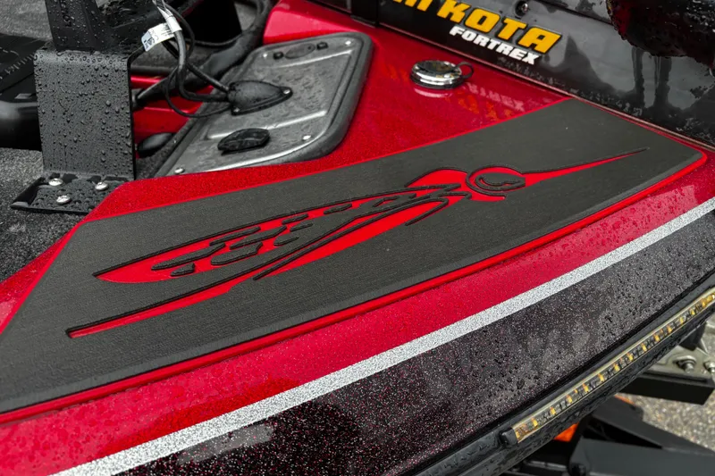 Slide: The Image of 2012 Skeeter ZX200 boat with Yamaha VMAX engine on a trailer. - 36