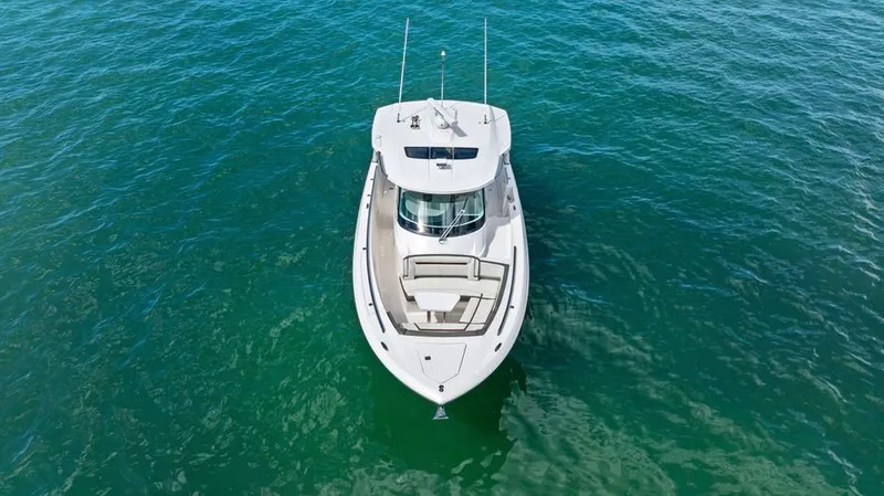 Slide: The Image of 2023 Tiara Yachts 38 Ls - Image 3 - 3