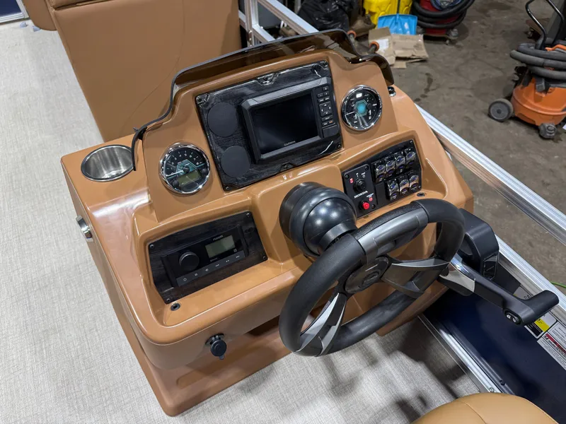 Slide: The Image of Tahoe Sport 2385 Rear Fish Tritoon & Honda 4-Stroke EFI 2026 - 12