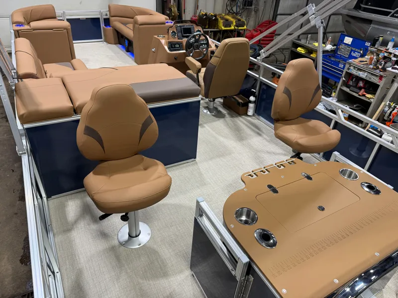 Slide: The Image of Tahoe Sport 2385 Rear Fish Tritoon & Honda 4-Stroke EFI 2026 - 23