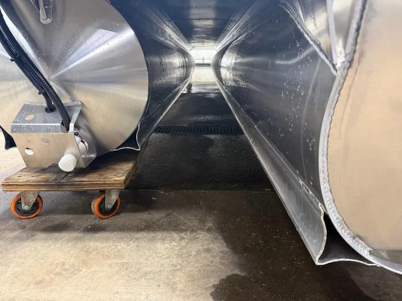 Slide: The Image of Tahoe Sport 2385 Rear Fish Tritoon & Honda 4-Stroke EFI 2026 - 43