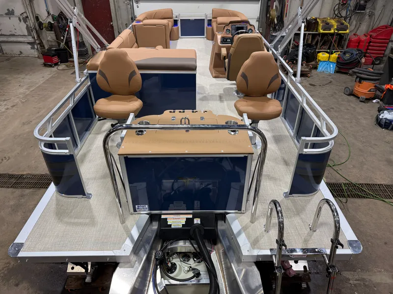 Slide: The Image of Tahoe Sport 2385 Rear Fish Tritoon & Honda 4-Stroke EFI 2026 - 5