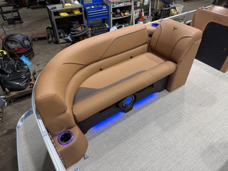 Slide: The Image of Tahoe Sport 2385 Rear Fish Tritoon & Honda 4-Stroke EFI 2026 - 7