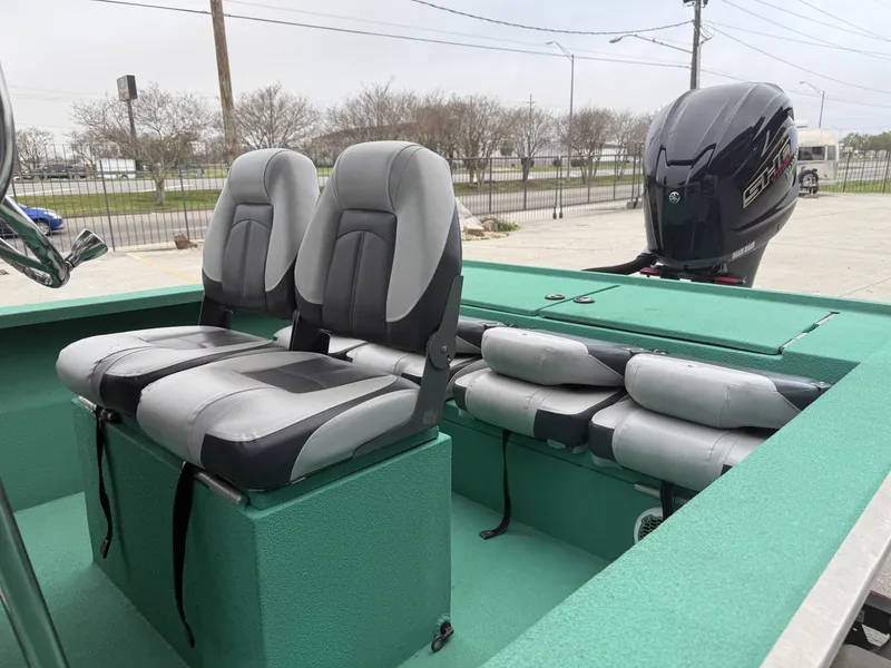 Slide: The Image of Charles Leonard Custom 24 2012 - 3