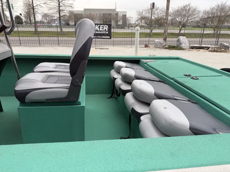 Slide: The Image of Charles Leonard Custom 24 2012 - 4